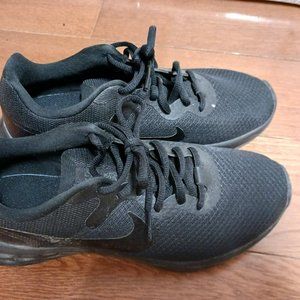 Nike Women's running shoe